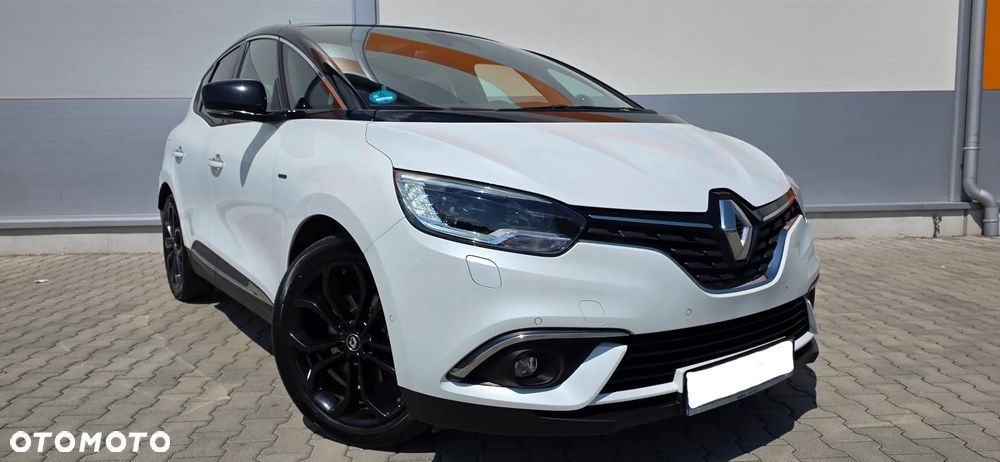 Renault Scenic TCe 140 GPF BLACK EDITION - 21