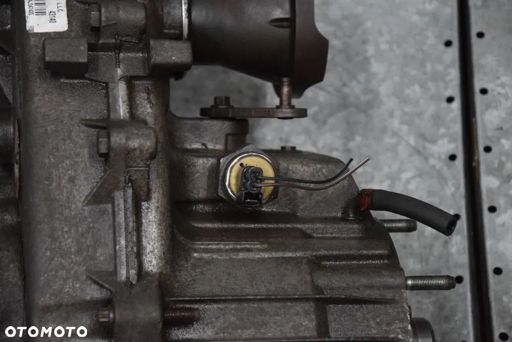 JEEP CHEROKEE KJ 2.8 CRD 3.7 V6 REDUKTOR 242J AUTOMAT - 4