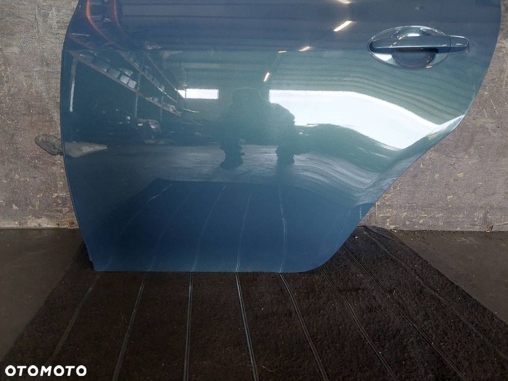 DRZWI KOMPLETNE LEWY TYŁ TOYOTA AURIS I HB 5D 8T8 ID: 236967 - 3
