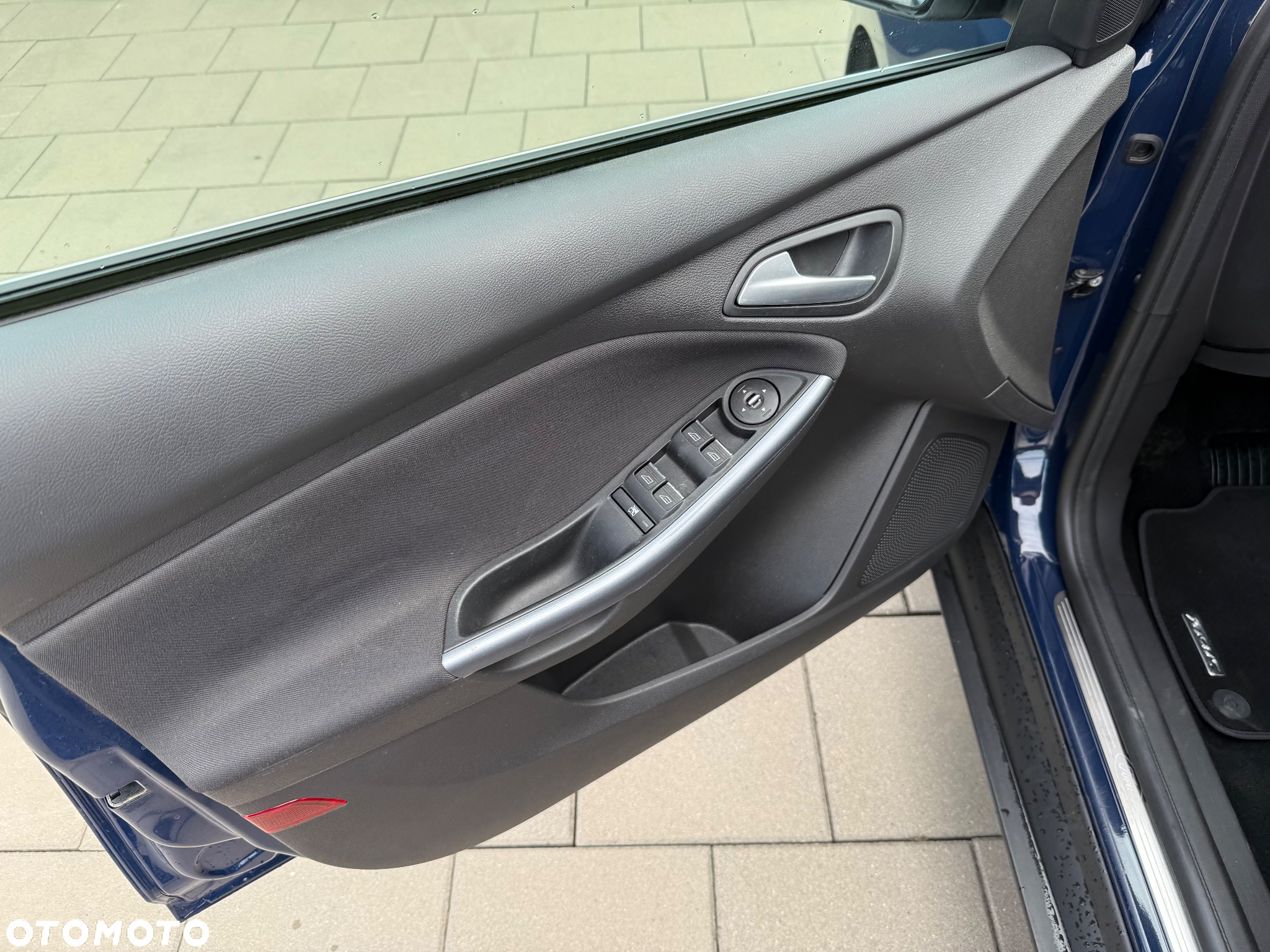 Ford Focus 1.0 EcoBoost Titanium - 13