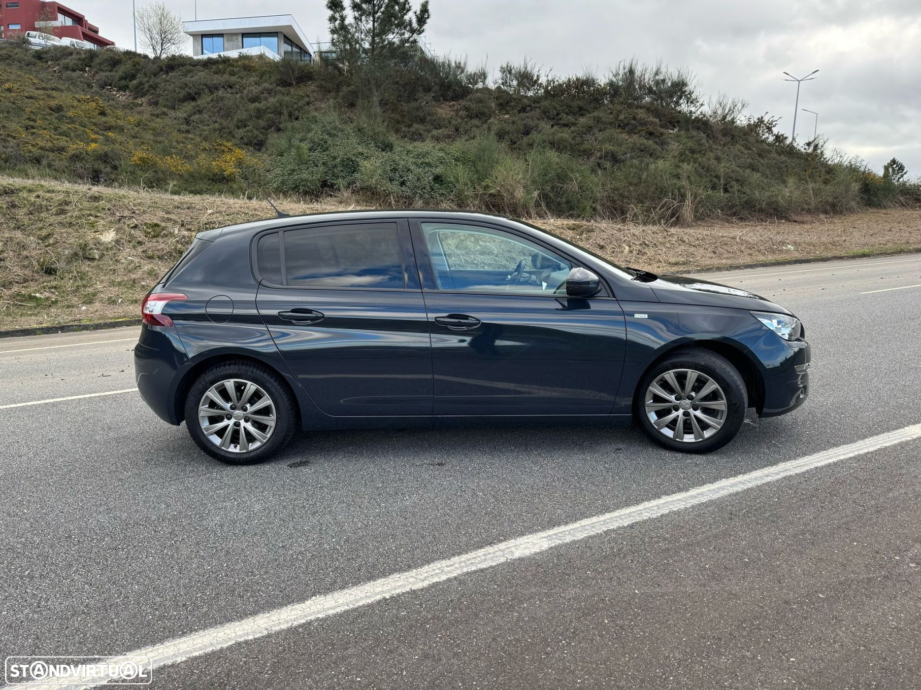 Peugeot 308 1.2 PureTech Active - 11