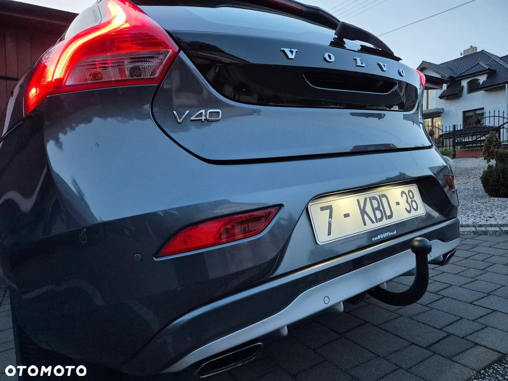 Volvo V40 D2 Momentum - 8