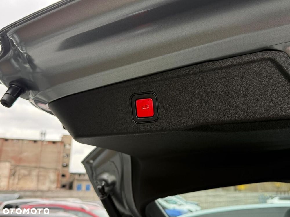 Jeep Avenger 1.2 GSE T3 Altitude FWD - 32