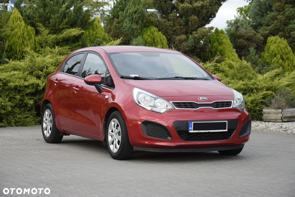 Kia Rio - 7