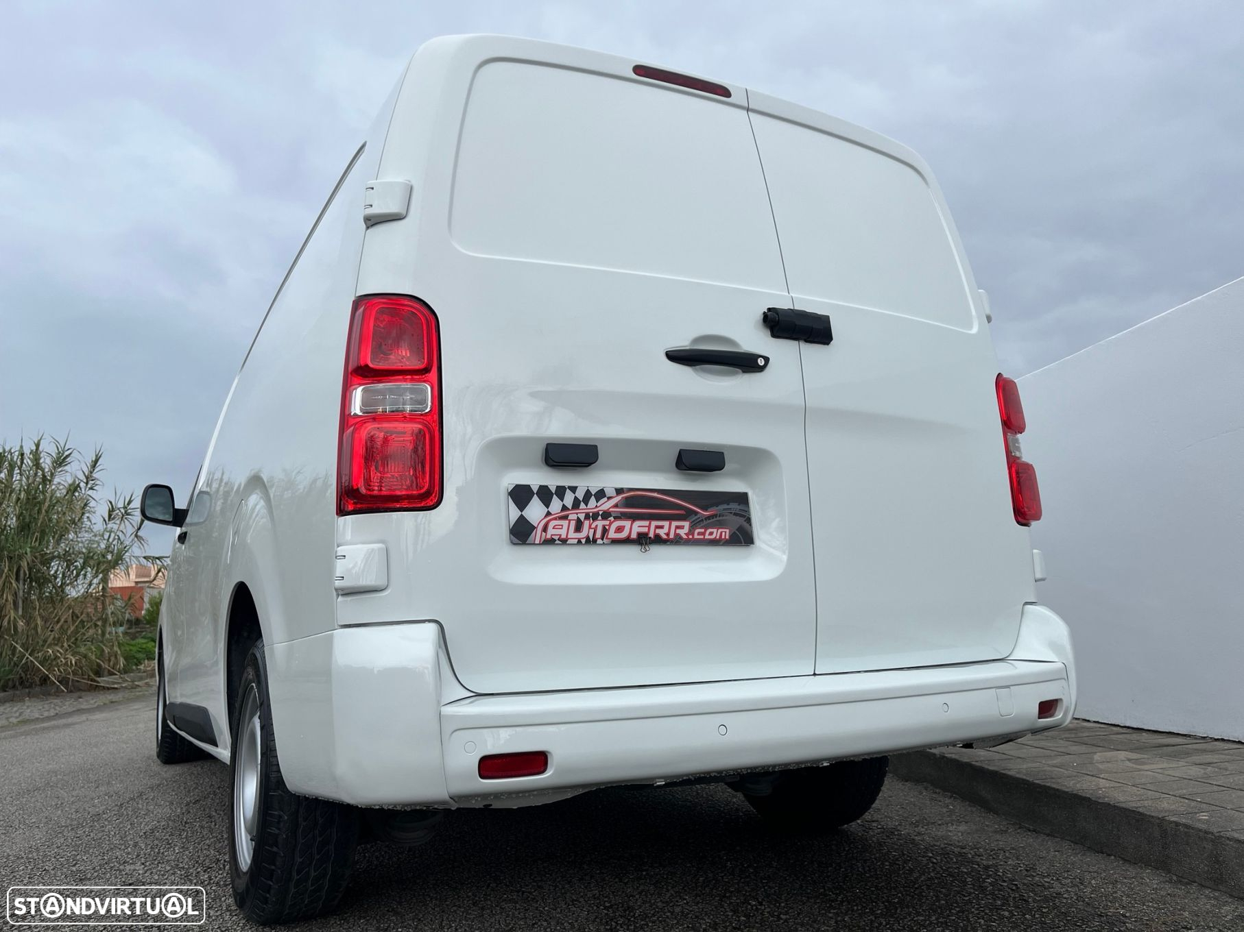 Citroën Jumpy Confort Plus XL BlueHDi 120 Business - 11