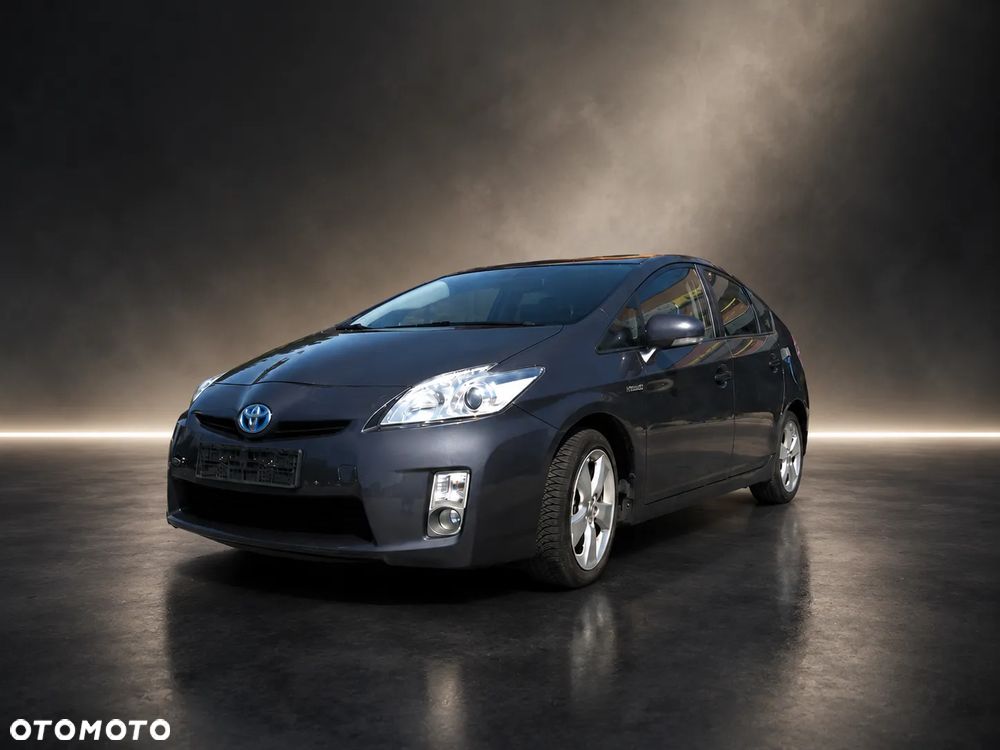 Toyota Prius 1.8 HSD Prestige - 1
