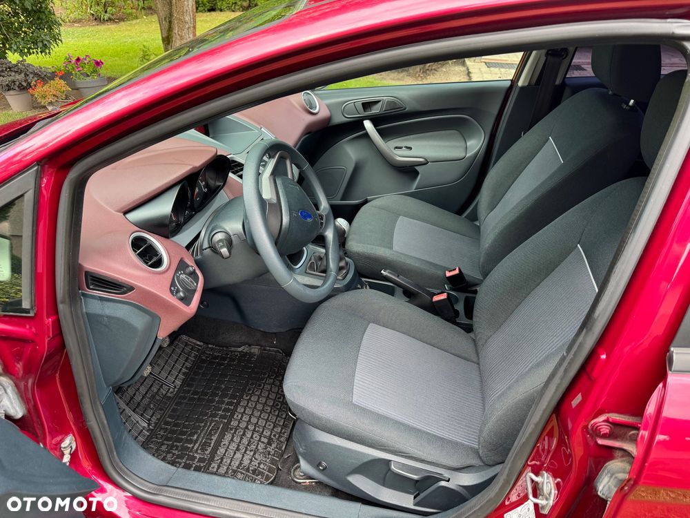 Ford Fiesta 1.25 Ambiente - 11