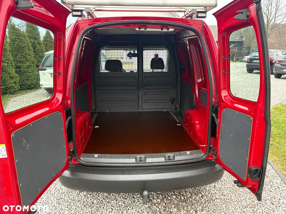 Volkswagen Caddy - 29