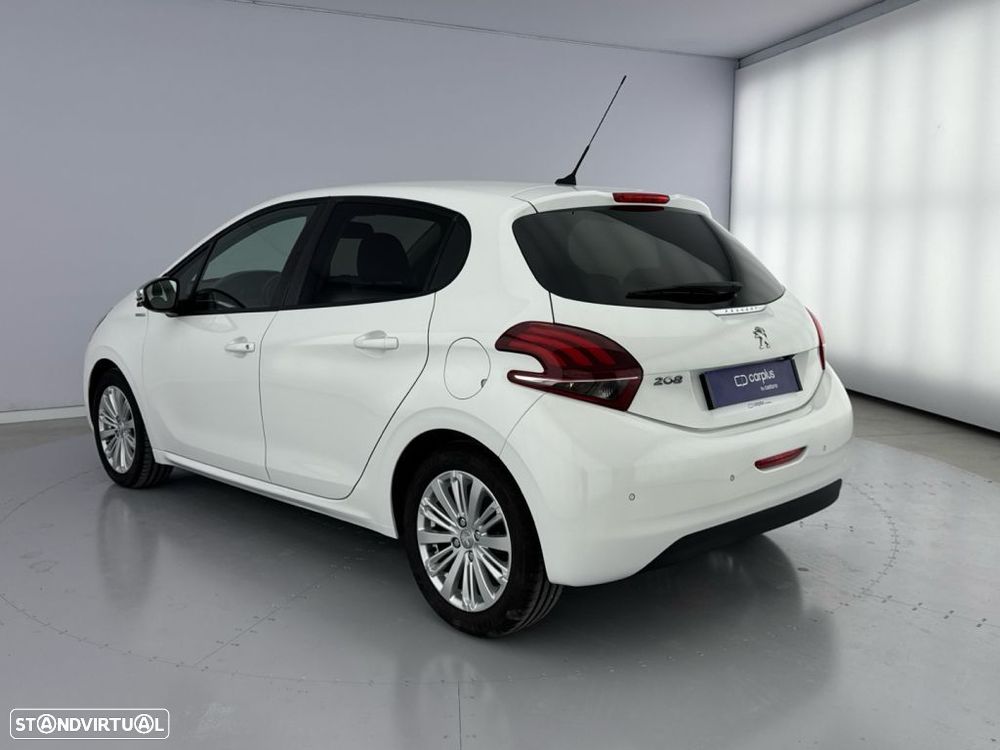 Peugeot 208 1.2 PureTech Allure - 32