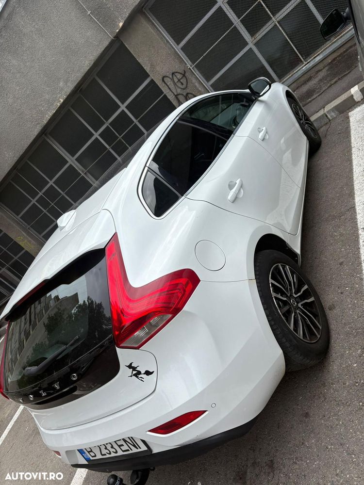 Volvo V40 D3 Geartronic Inscription - 9
