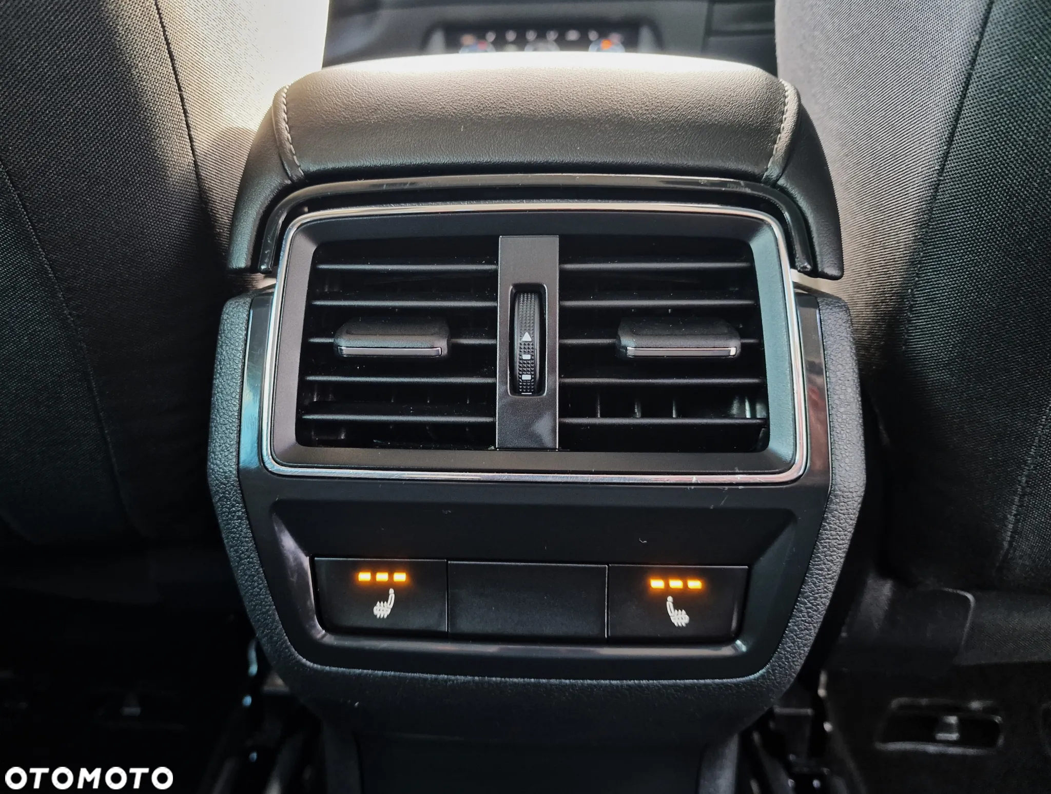 Skoda Karoq - 17