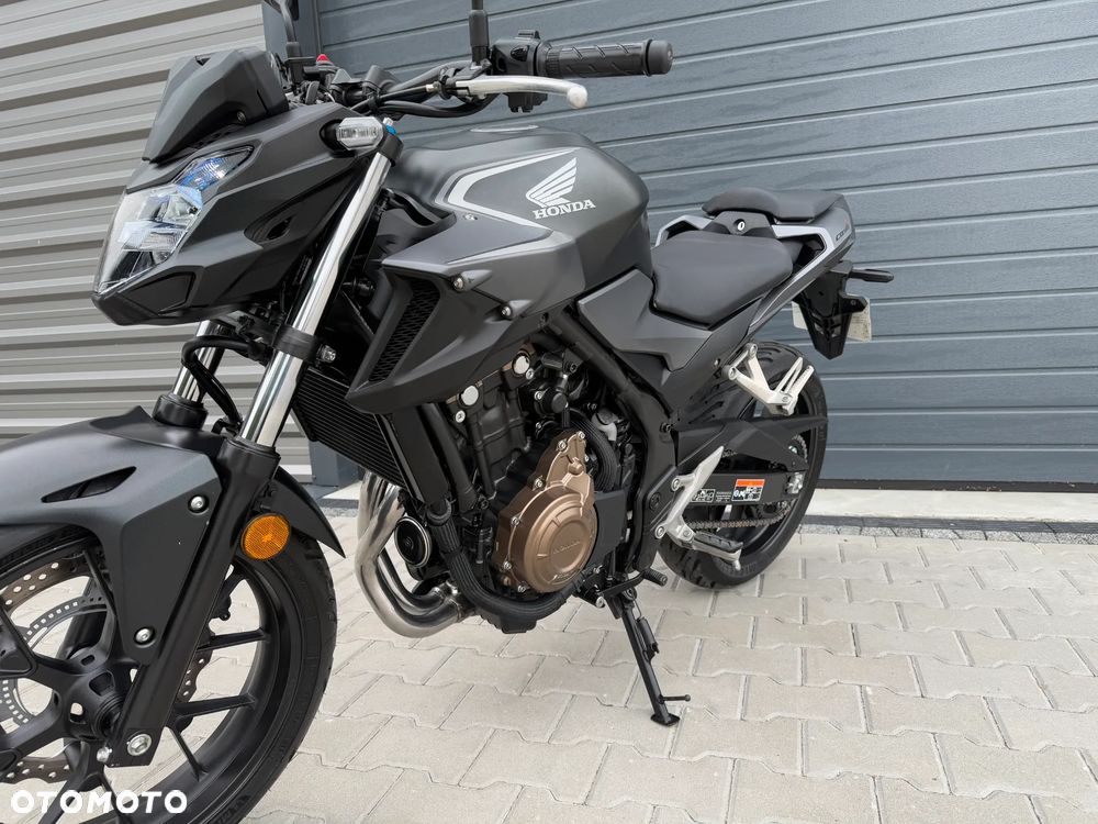 Honda CB - 21