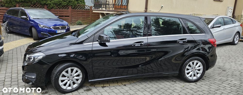 Mercedes-Benz Klasa B 180 (CDI) d 7G-DCT AMG Line - 19