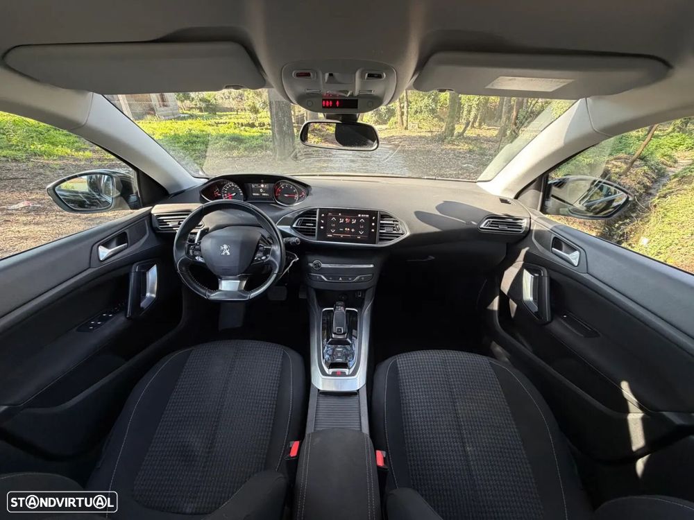 Peugeot 308 - 12