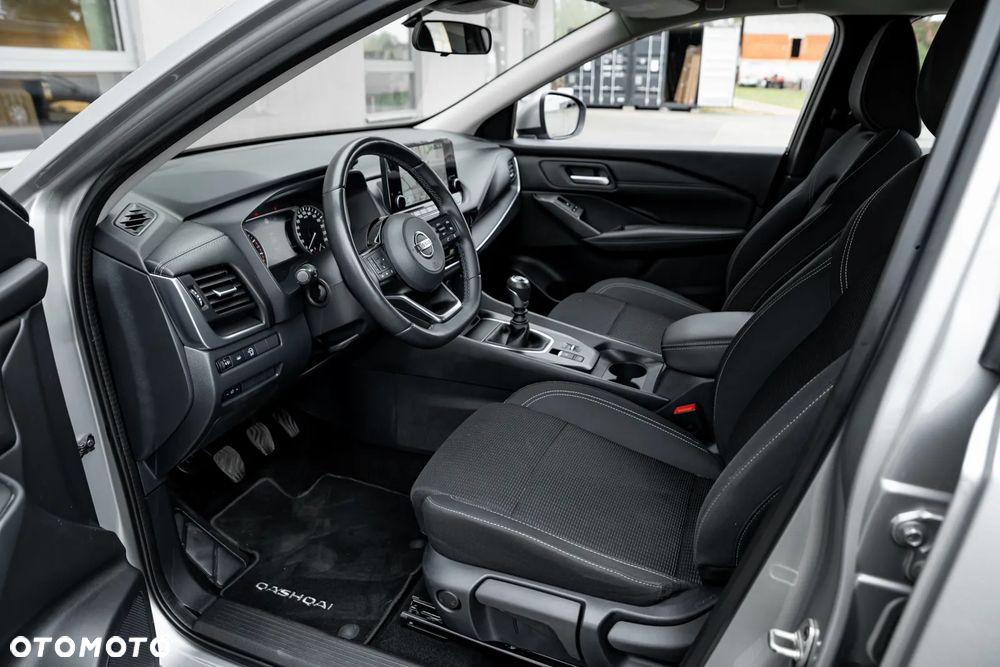 Nissan Qashqai 1.3 DIG-T N-Connecta - 14