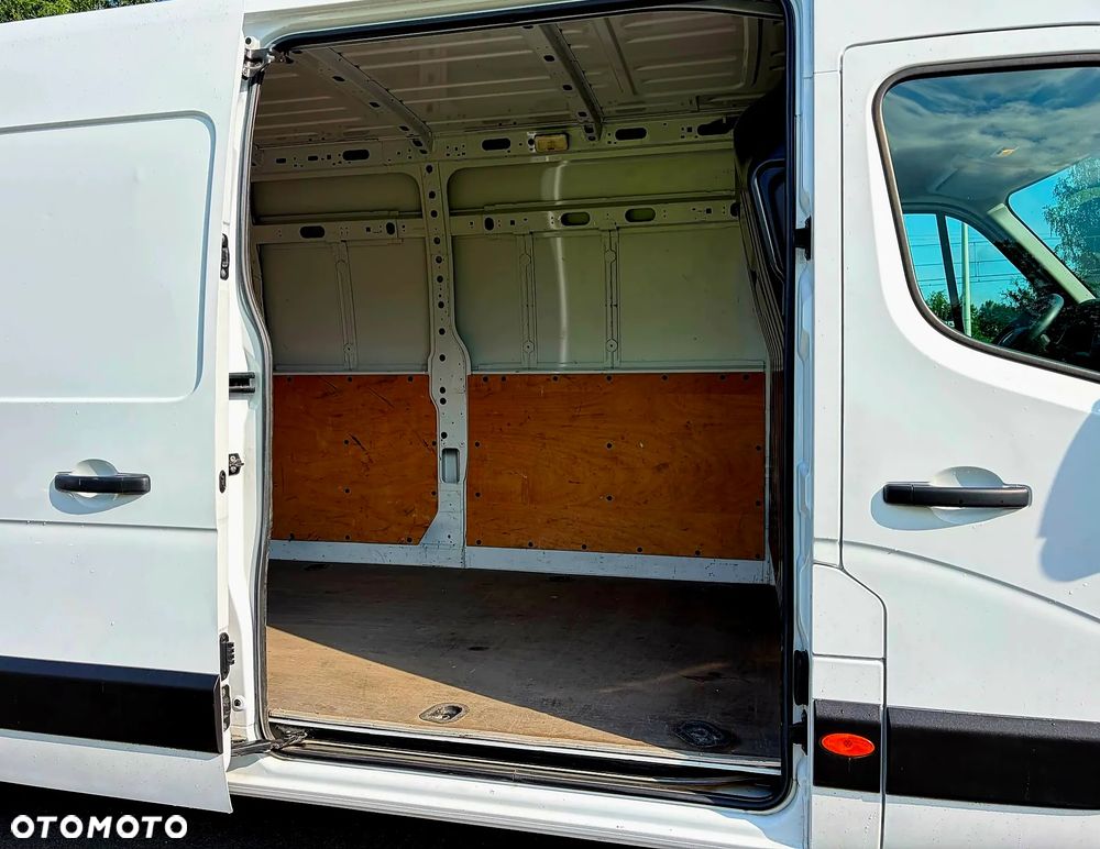 Renault Master - 11