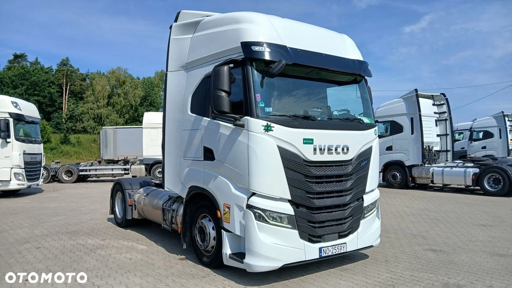 Iveco S-WAY AS440S46T/P 2LNG - 4