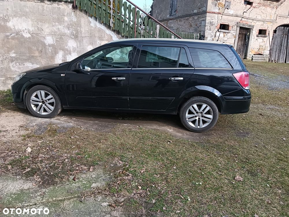 Opel Astra 1.7 CDTI DPF Sport - 8
