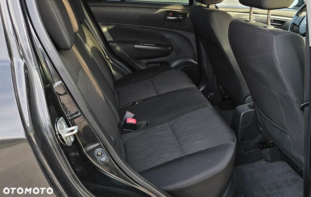 Suzuki Swift 1.3 DDiS Club - 7