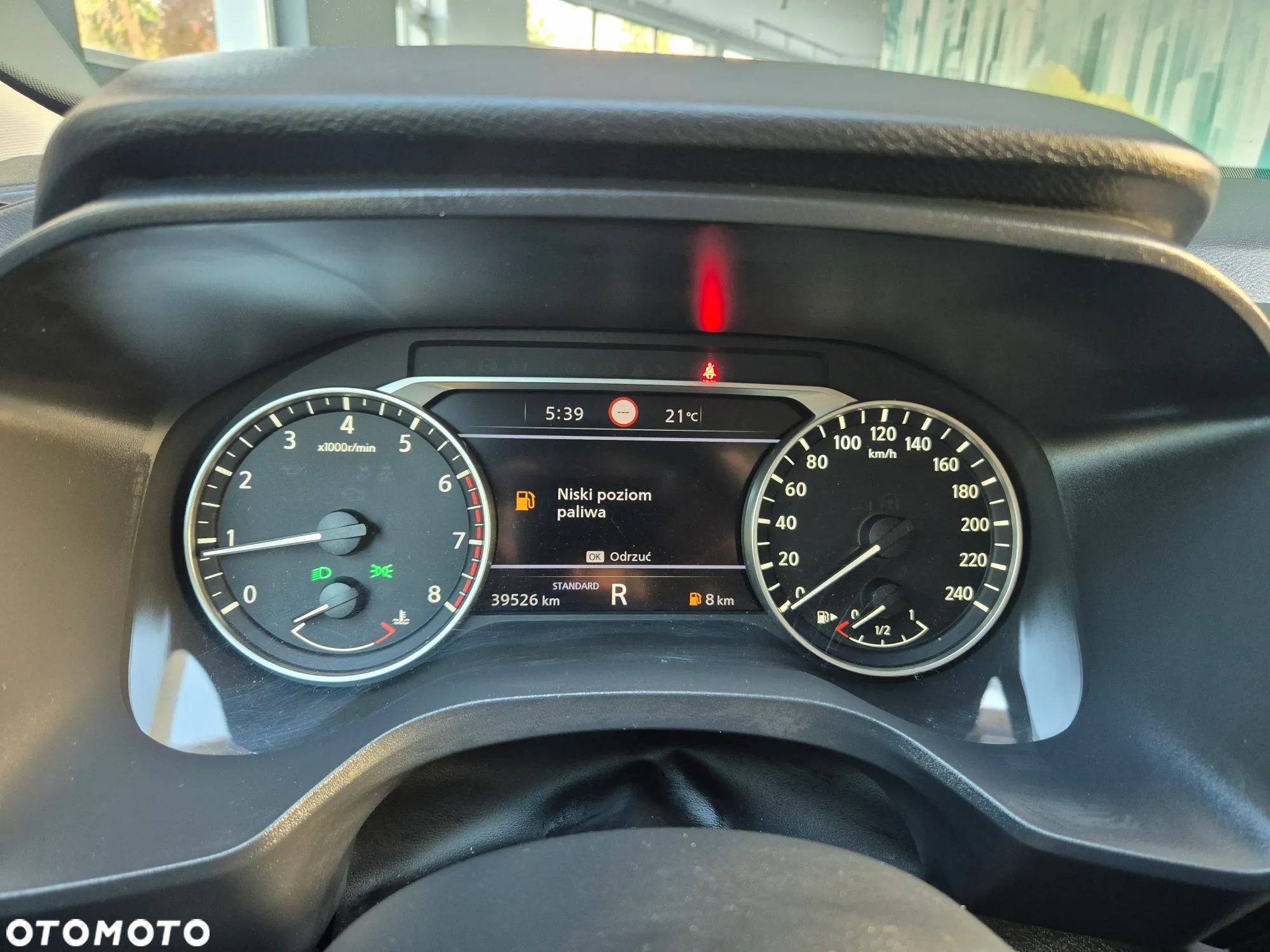 Nissan Qashqai 1.3 DIG-T mHEV Acenta Xtronic - 10