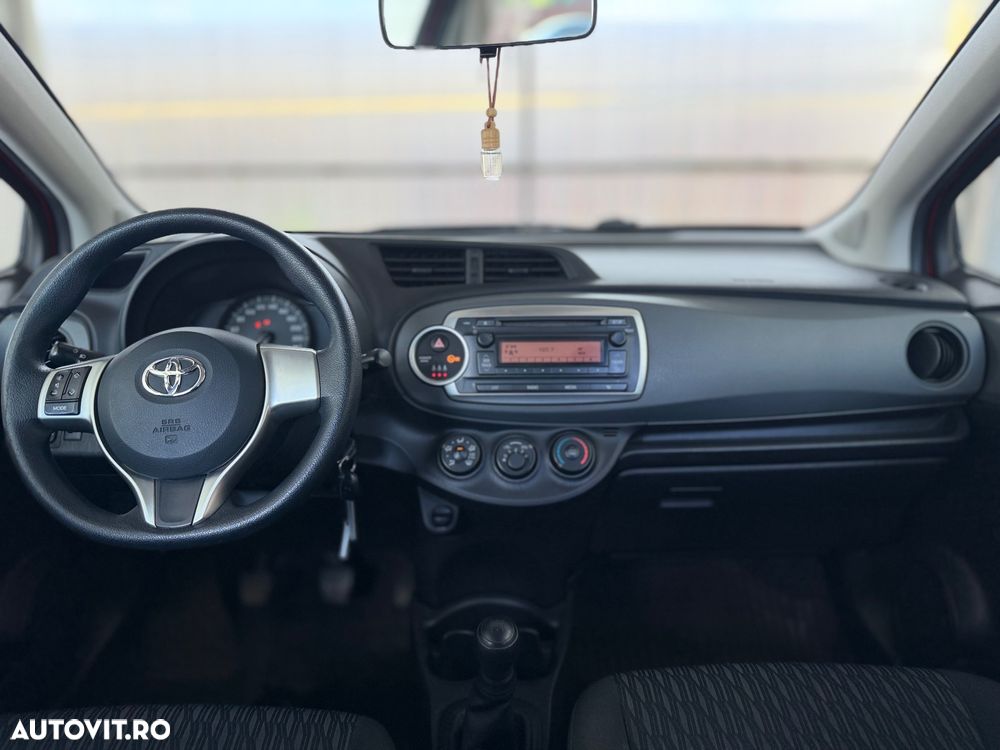 Toyota Yaris 1.0 VVT-i Terra - 8