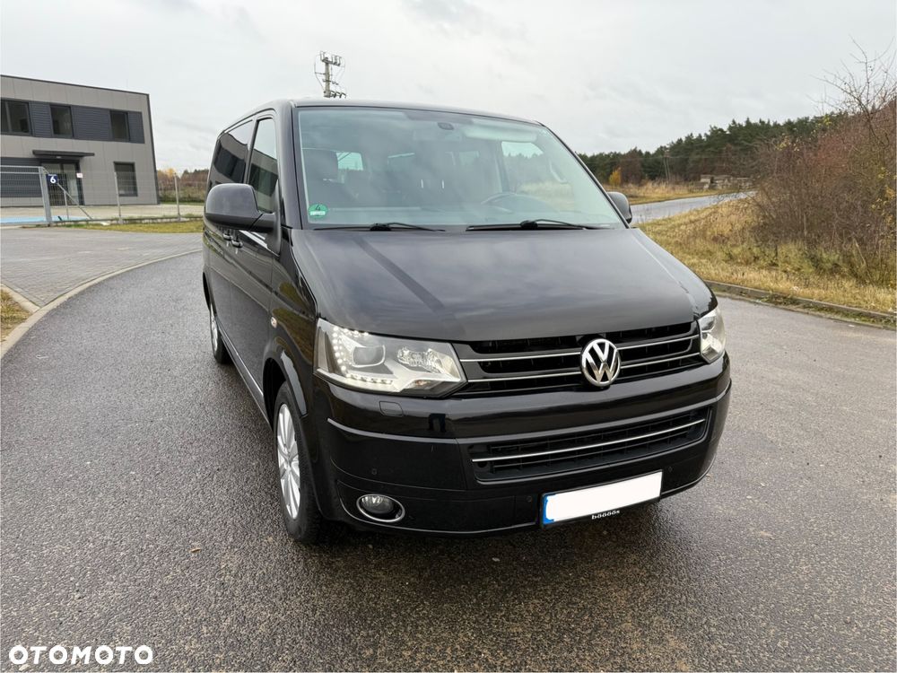 Volkswagen Multivan - 1