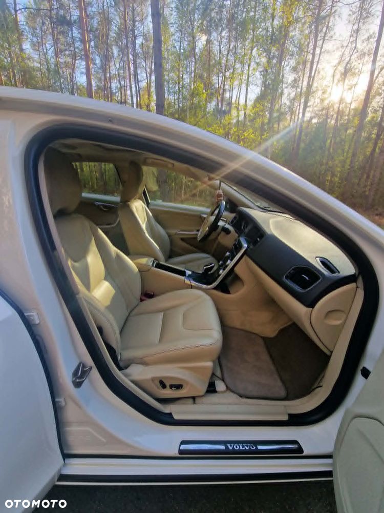 Volvo S60 - 12