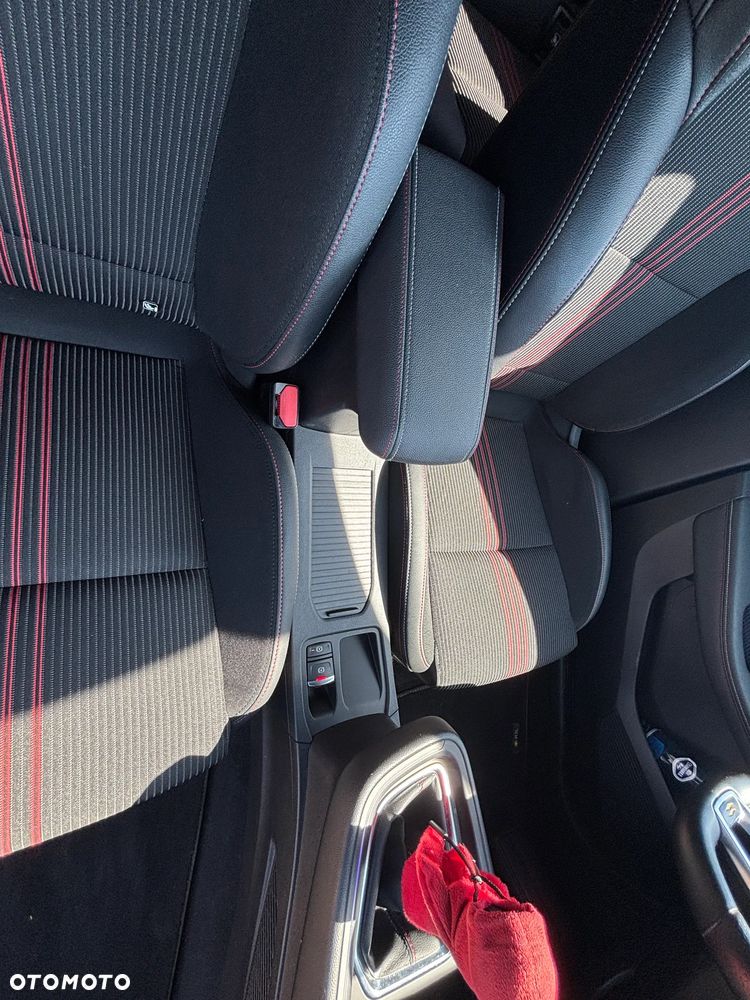 Renault Clio 1.0 TCe R.S Line - 11