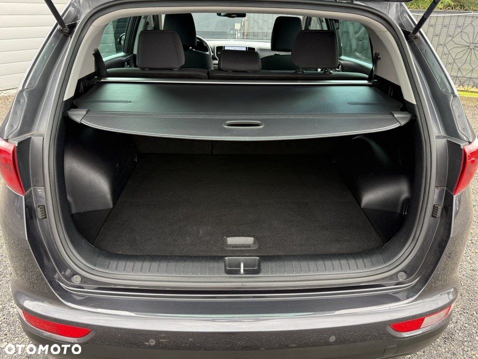 Kia Sportage 1.6 GDI 2WD DREAM-TEAM EDITION - 38