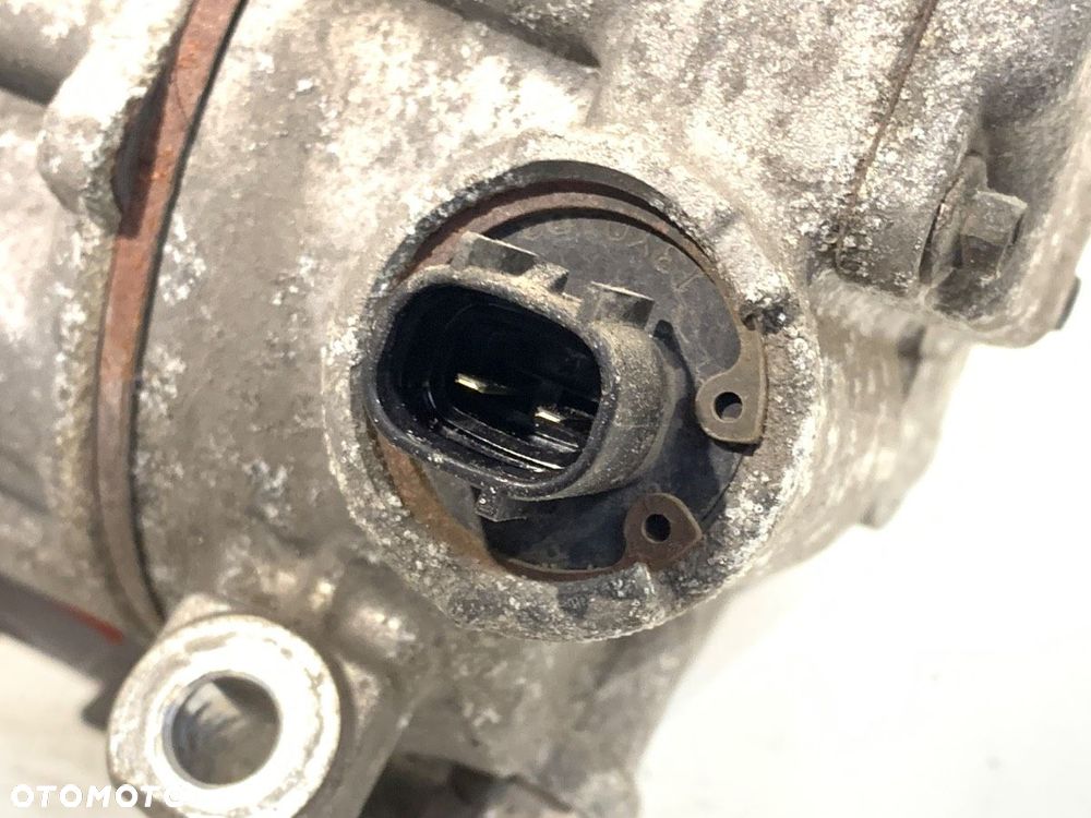 SPRĘŻARKA KLIMATYZACJI  TOYOTA AVENSIS Kombi (_T27_) 2009 - 2018 2.0 D-4D (ADT270_) 91 kW [124 KM] - 3