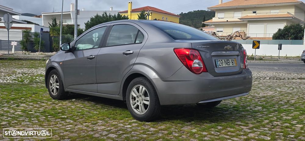 Chevrolet Aveo 1.3 VCDi LT - 4