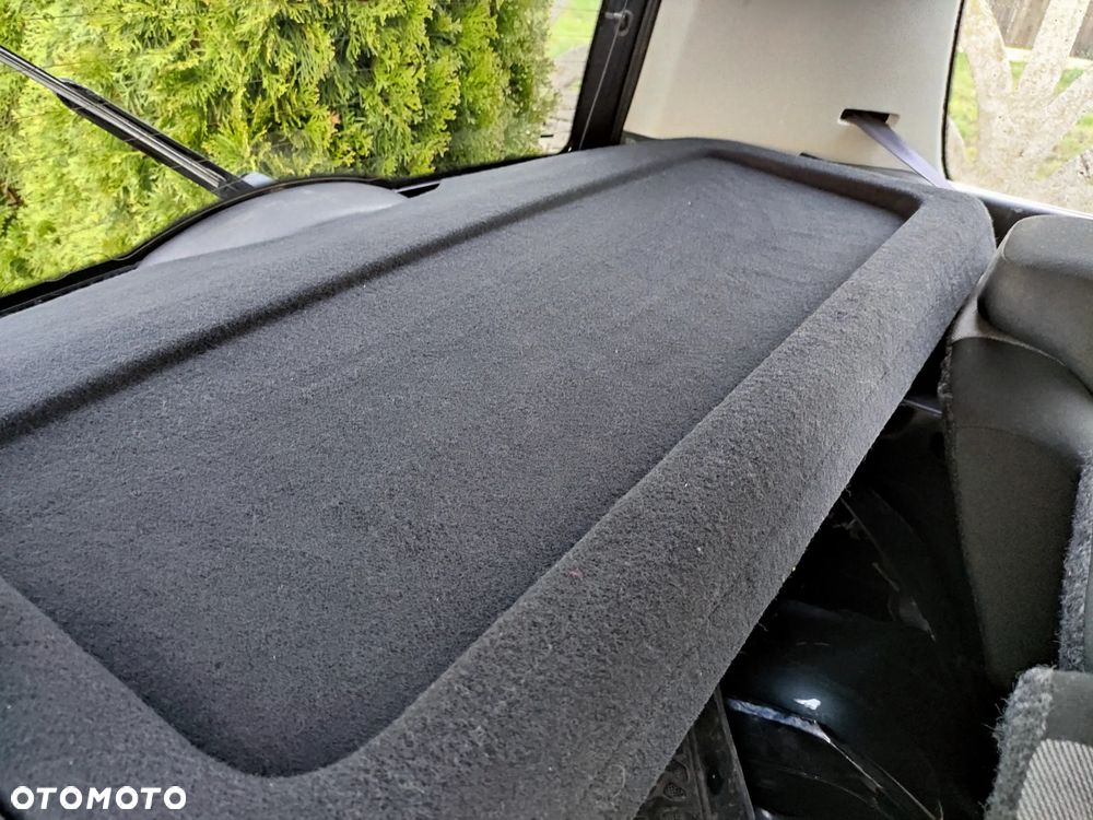 Skoda Roomster 1.2 FAMILY - 14