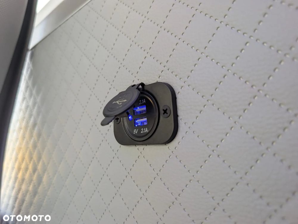 Mercedes-Benz eSprinter - 36