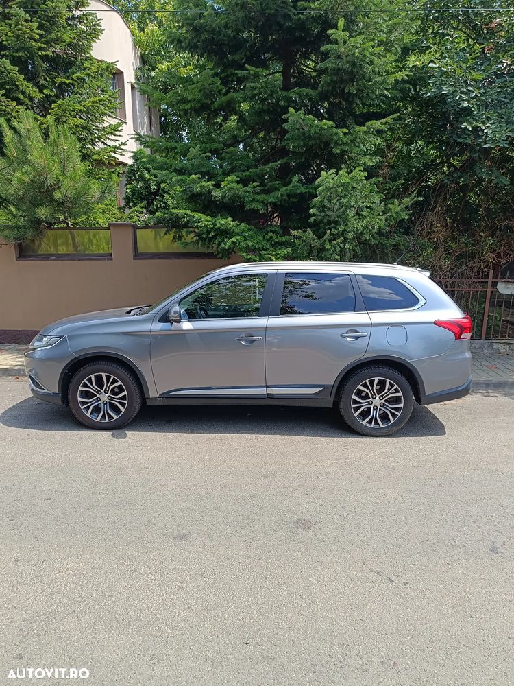 MITSUBISHI Outlander 2016 — imagine 4