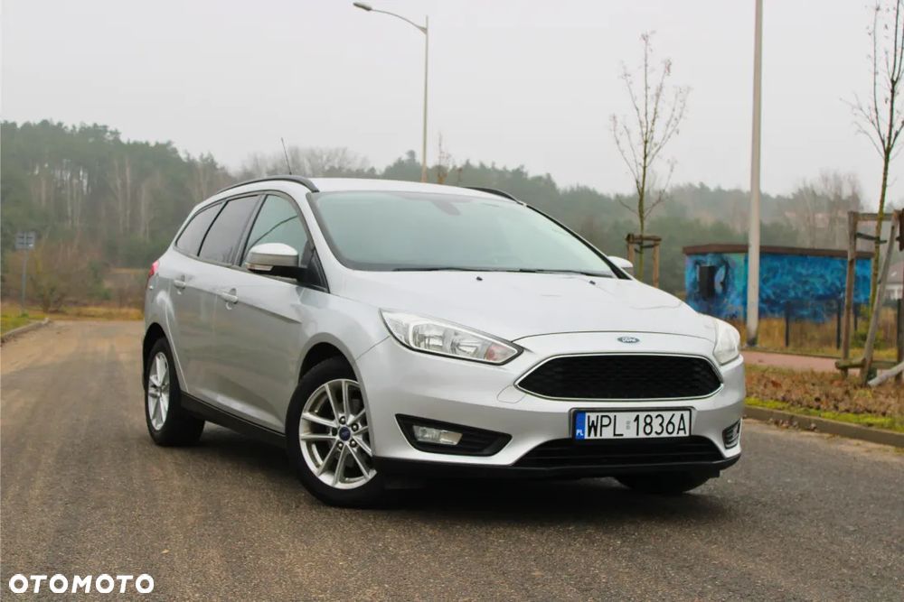 Ford Focus 1.6 TDCi DPF Ambiente - 1