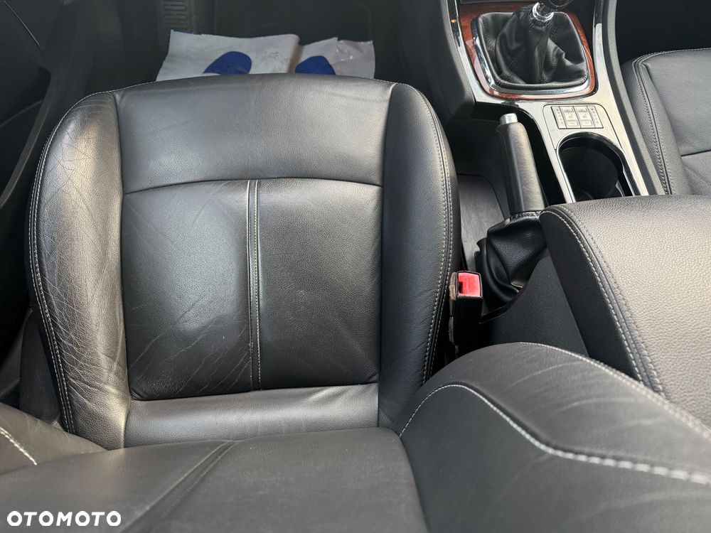 Ford Mondeo 2.5 Ghia X - 17