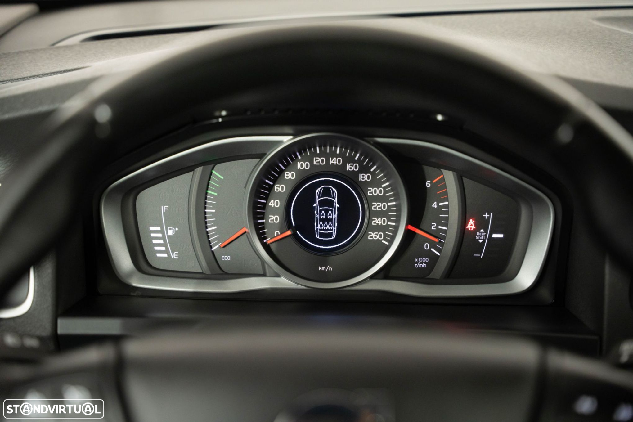 Volvo V60 2.0 D4 Kinetic - 23