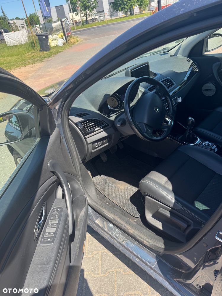 Renault Megane 1.6 dCi Energy Bose Edition - 9