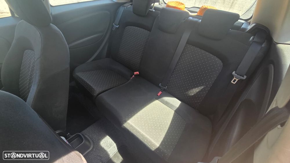 Fiat Punto Evo 1.3 16V Multijet Dynamic S&S - 11