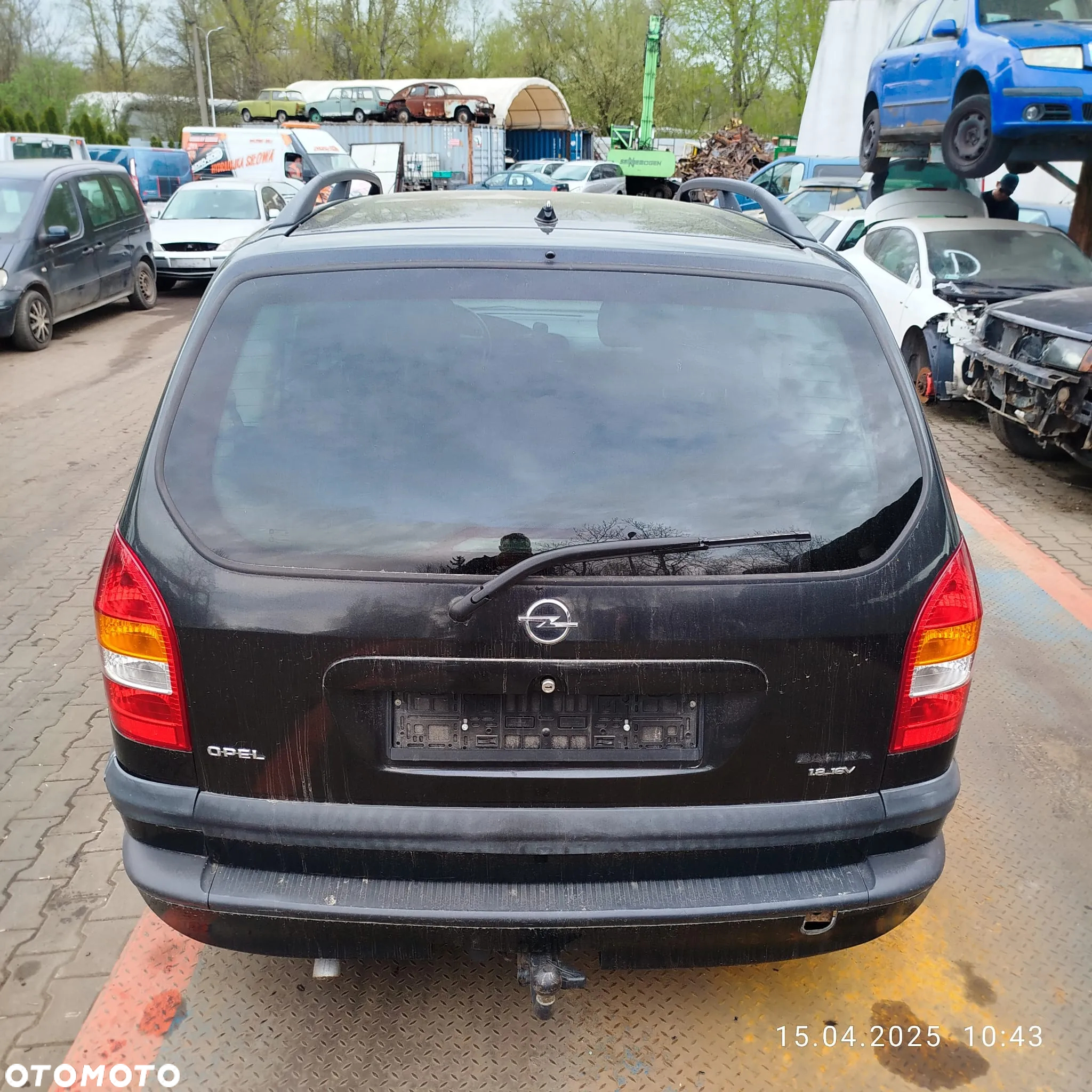 Opel Zafira A na części . - 13
