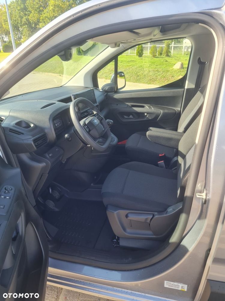 Opel Combo Cargo - 24