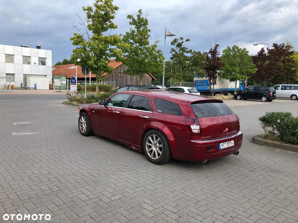 Chrysler 300C - 24