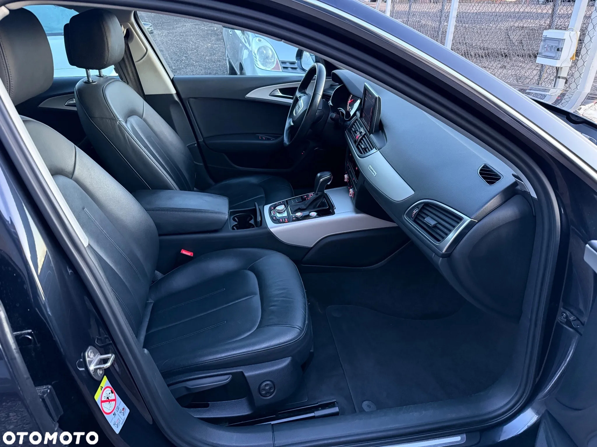 Audi A6 Avant 2.0 TDI Ultra S tronic - 19