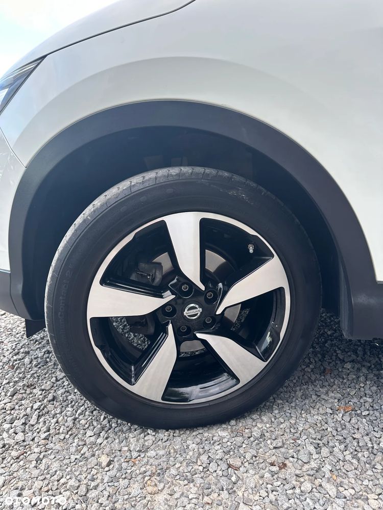 Nissan Qashqai 1.2 DIG-T Xtronic TEKNA - 19