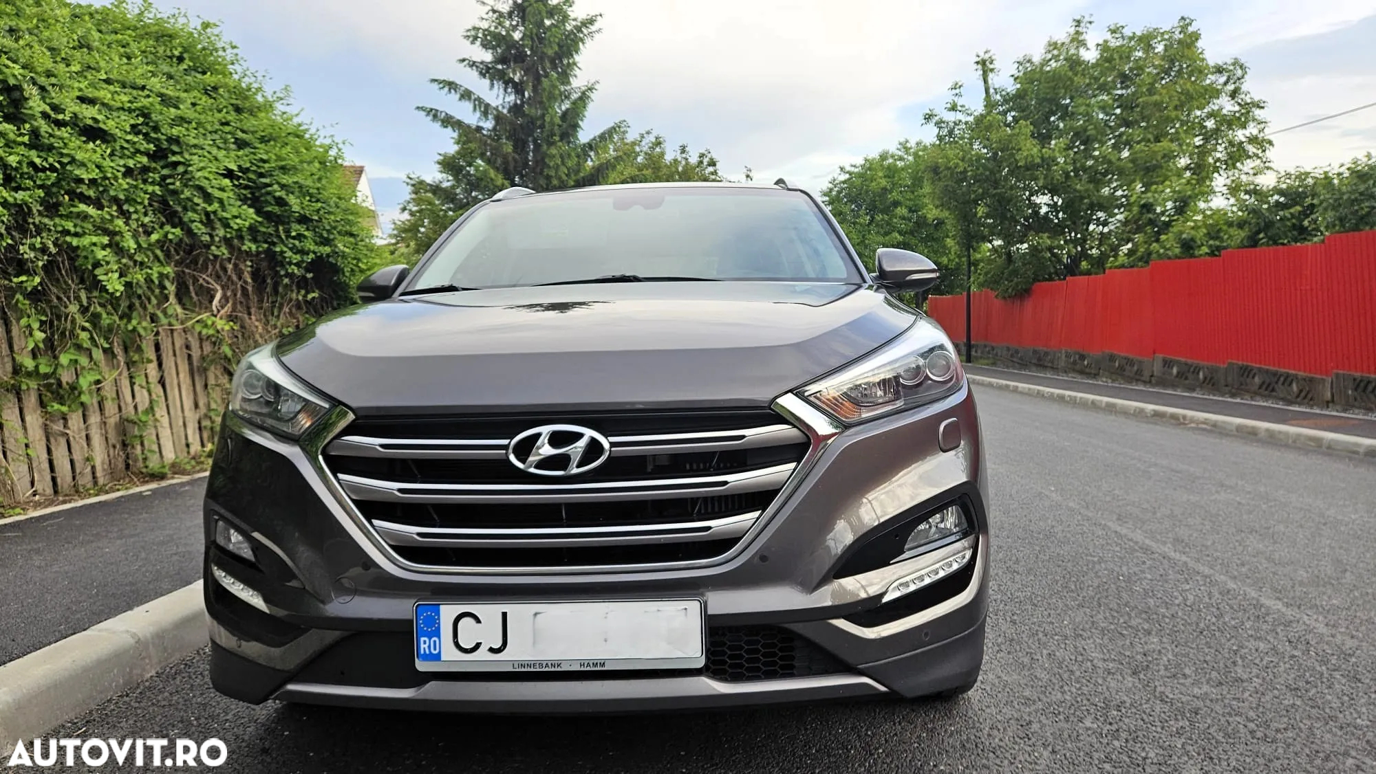 Hyundai Tucson 2.0 CRDI 4WD 6AT Premium+ - 35