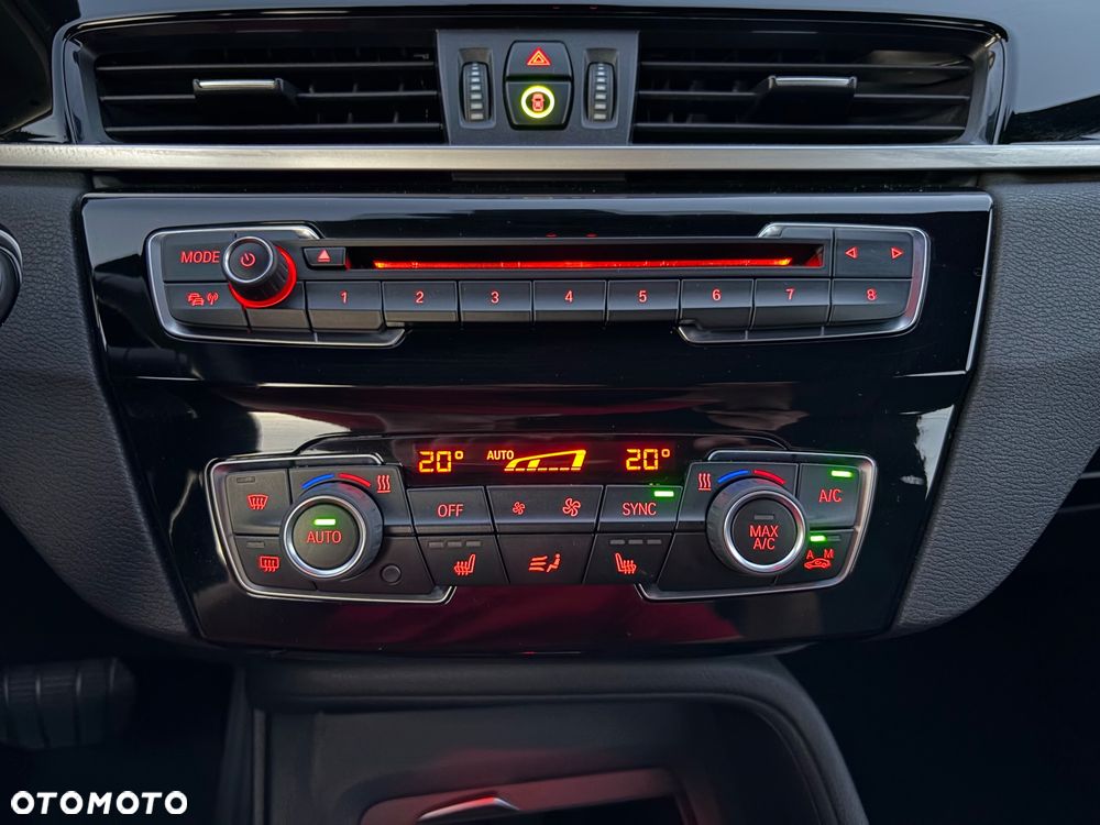BMW X1 xDrive20i - 26