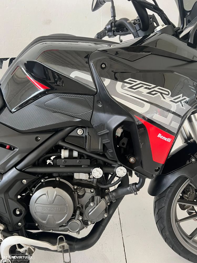 Benelli TRK 251 - 6