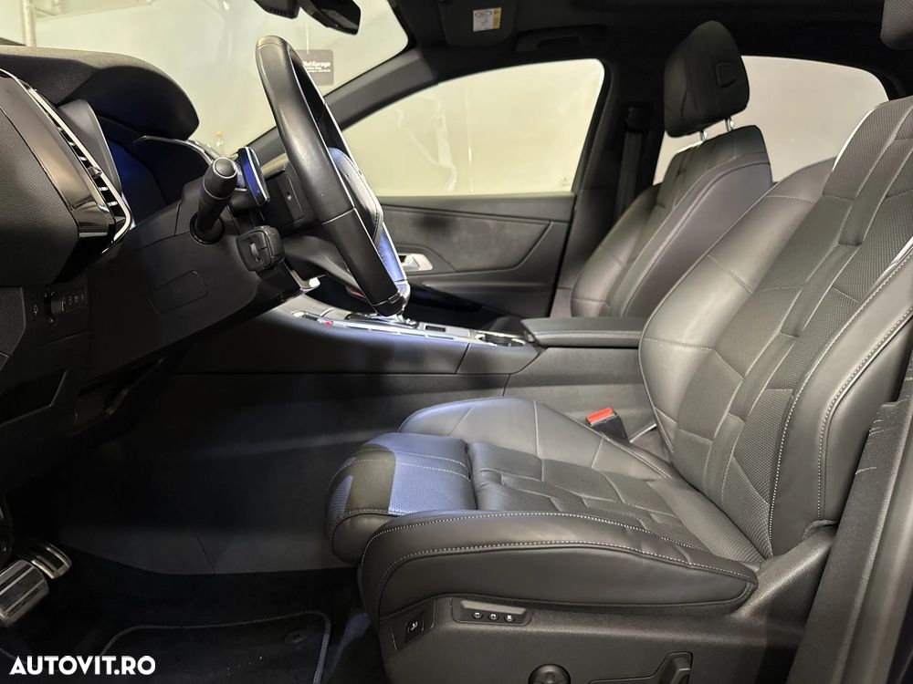 DS Automobiles DS 7 Crossback - 23