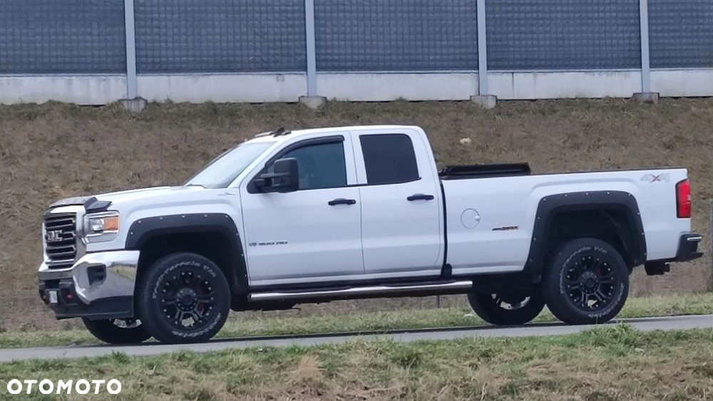 GMC Sierra - 7