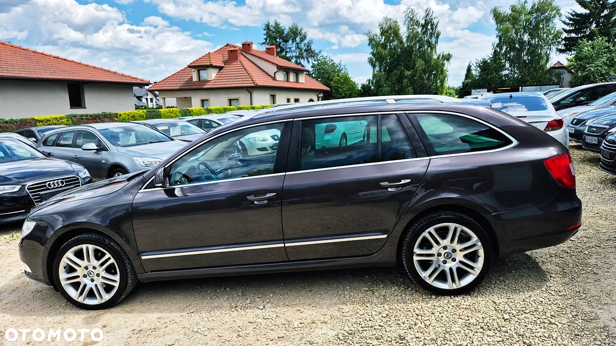 Skoda Superb 2.0 TSI Business DSG - 22